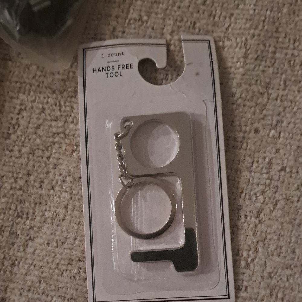 Ankyo Hands-Free Tool Keychain - Silver NEW